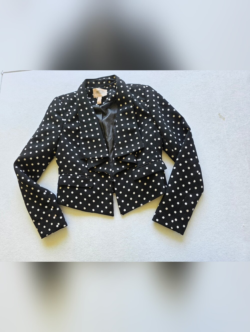 Forever 21 Black & White Polka Dot Cropped Blazer